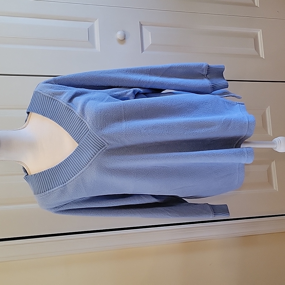Woman's Light Blue V Neck Tunic Sweater